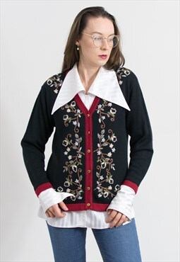 Vintage embroidered cardigan in floral pattern boho sweater