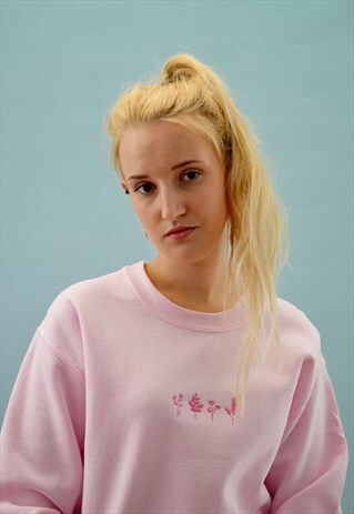 EMBROIDERED WILD FLOWER PINK SWEATER