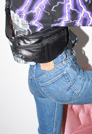 VINTAGE 90S Y2K DEADSTOCK BLACK LEATHER CROSS BODY BUMBAG