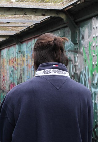 VINTAGE 90S TOMMY HILFIGER QUARTER ZIP SWEATSHIRT
