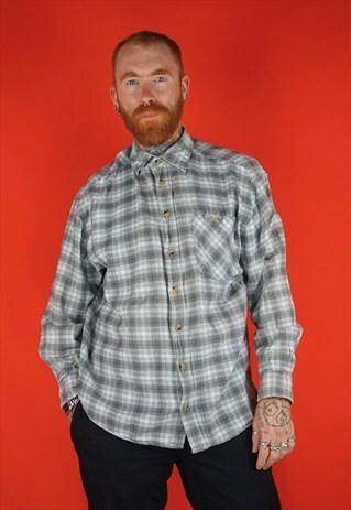 VINTAGE 1990S GREY PLAID FLANNEL SHIRT