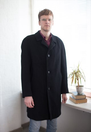VINTAGE 60'S WOOL MINIMALIST COAT IN BLACK