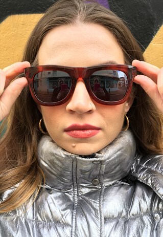 VINTAGE STYLE BROWN OVERSIZE WAYFARER SUNGLASSES