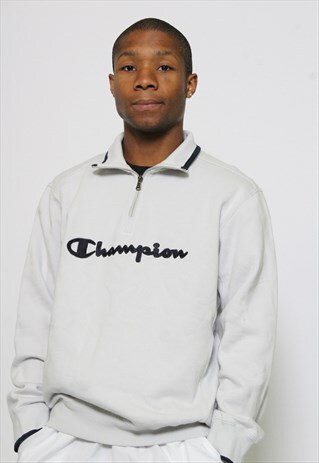 VINTAGE CHAMPION 1/4 ZIP SWEATSHIRT