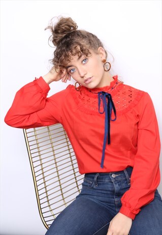 VINTAGE 80S RED LACE COLLAR VELVET TIE SHIRT