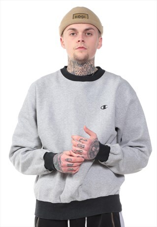 VINTAGE CHAMPION SWEATSHIRT