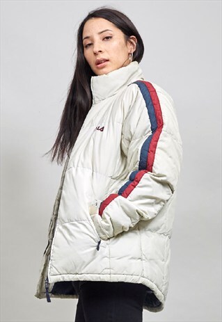 VINTAGE 90'S OVERSIZED BEIGE FILA PUFFER JACKET