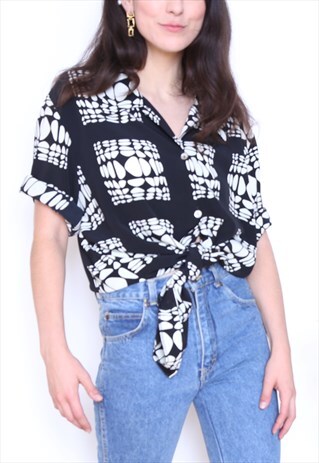 VINTAGE 90S MONOCHROME GRAPHIC SHIRT