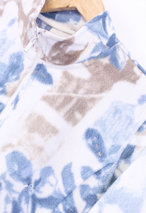 garment image
