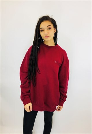 NIKE EMBROIDERED SWOOSH SWEATSHIRT