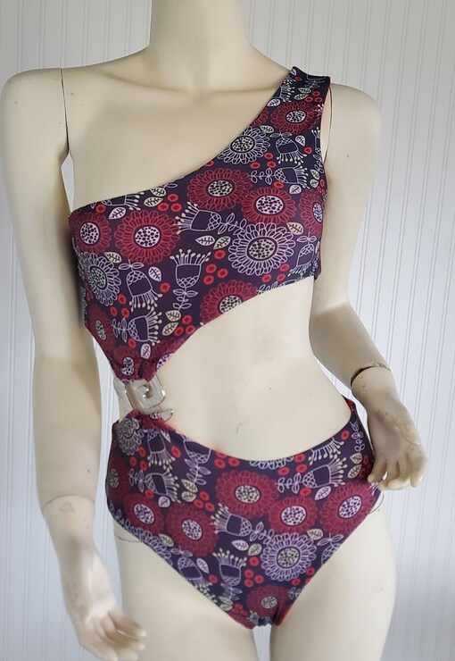 garment image