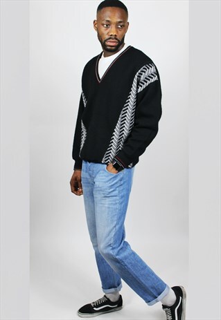 VINTAGE / PATTERNED /JUMPER