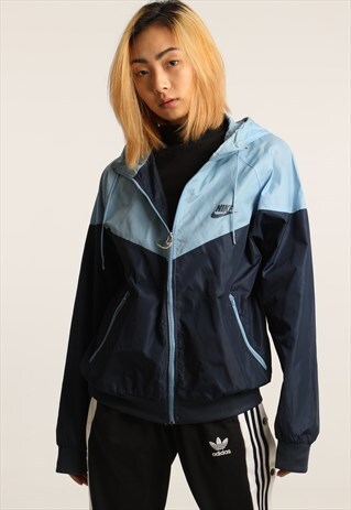 VINTAGE NIKE LIGHTWEIGHT JACKET