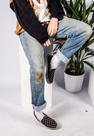 VINTAGE LEVI'S 501 MOM JEANS IN BLUE WITH RIPS PAINT MARKS