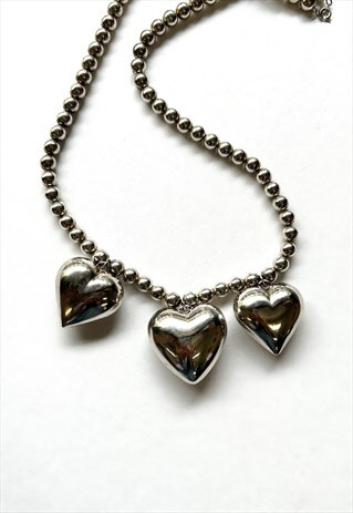 CHUNKY SILVER HEART NECKLACE