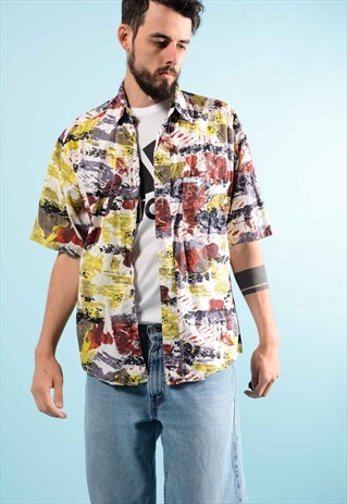 VINTAGE PATTERN FESTIVAL SHIRT.