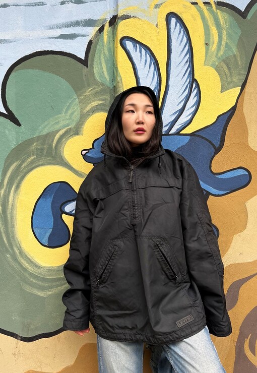 garment image