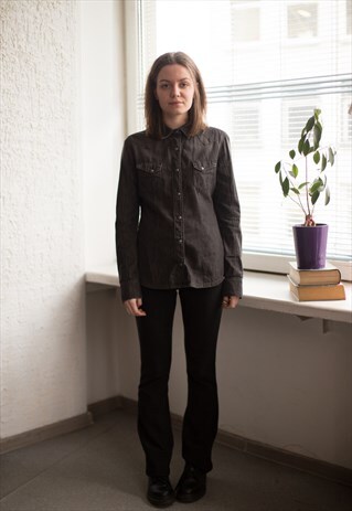 VINTAGE 90'S DARK GREY BUTTON UP DENIM SHIRT
