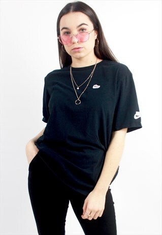 90'S RETRO BLACK T-SHIRT