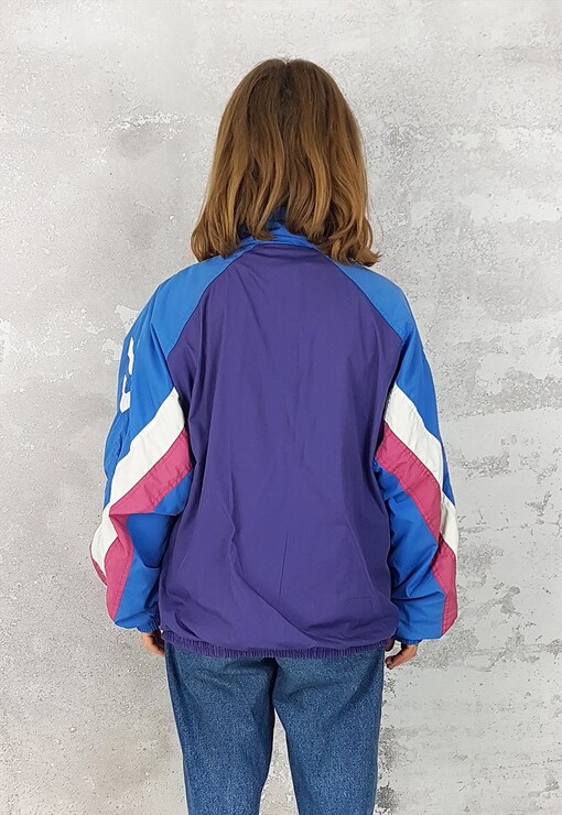 garment image