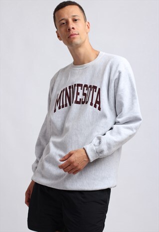 VINTAGE CHAMPION SWEATSHIRT