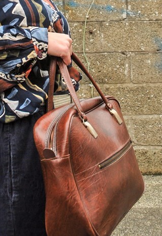 VINTAGE BROWN HOLDALL