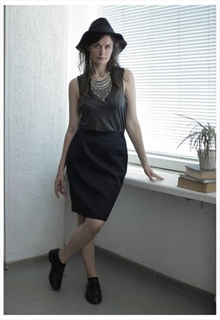 VINTAGE 90'S MINI NAVY BLUE PENCIL SKIRT