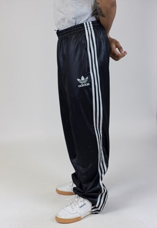 VINTAGE ADIDAS BLACK TRACKSUIT BOTTOMS