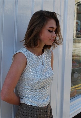 SUPER CUTE 1960S SEQUIN ZIP UP TOP SIZE 8