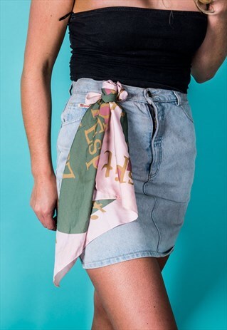 VINTAGE HEADSCARF IN A PINK AND GREEN PATTERN
