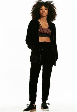 THE ELLE BLACK VELOUR BOMBER JACKET