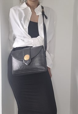 YSL Bag. Yves Saint Laurent Vintage Black Leather Shoulder Bag,  UK