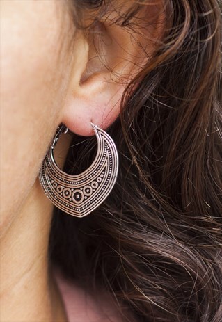ETHNIC SILVER ENGRAVED HOOP EARRINGS