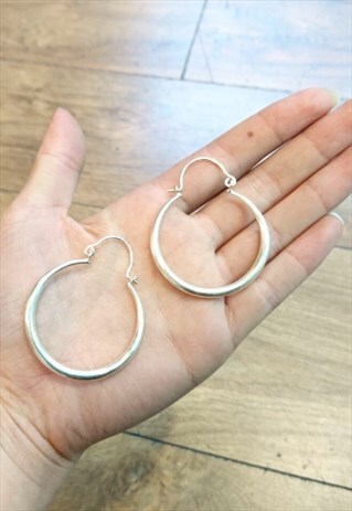 EGYPTIAN STYLE HOOP EARRINGS SILVER MEDIUM