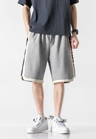 DRAWSTRING SIDE PANEL PRINT SHORTS