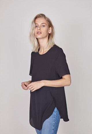 THE SEPT CHIC T-SHIRT BLACK