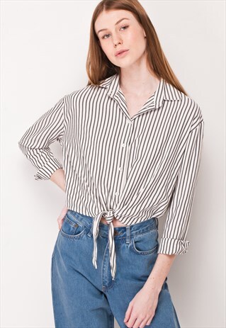 BLACK AND WHITE STRIPED SHIRT