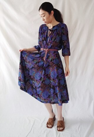 VINTAGE 80S FLORAL DRESS