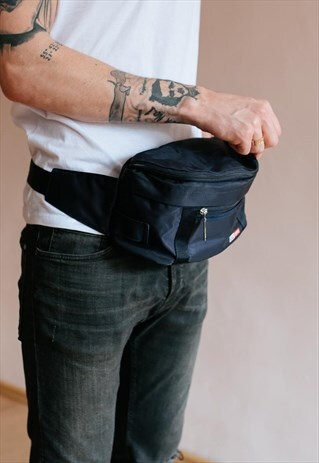 VINTAGE 90S' LARGE BLUE BUM BAG