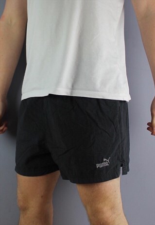 VINTAGE PUMA SHORTS IN BLACK WITH POCKETS, EMBROIDERED LOGO