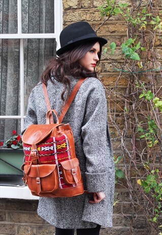 VINTAGE BROWN LEATHER AND CARPET RUCKSACK 70'S STYLE