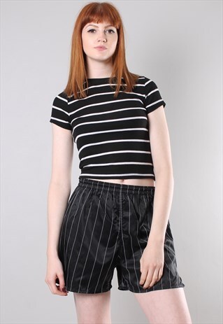VINTAGE 90S BLACK STRIPE SHINY SPORTS SHORTS