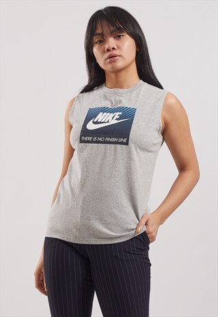 VINTAGE NIKE VEST