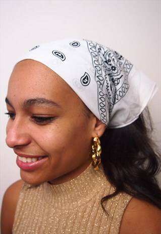 WHITE BANDANA