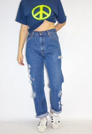VINTAGE HIGH WAIST SHREDDED LEVI'S GUY FIT JEANS