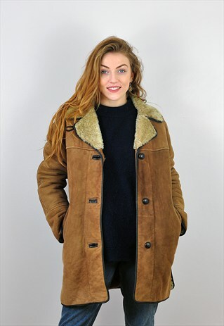 VINTAGE CARAMEL SHEEPSKIN SHEARLING JACKET