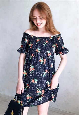 OFF-THE-SHOULDER POLKA DOT DRESS