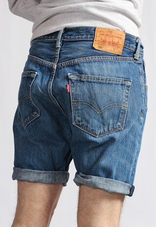 VINTAGE LEVI'S DENIM SHORTS