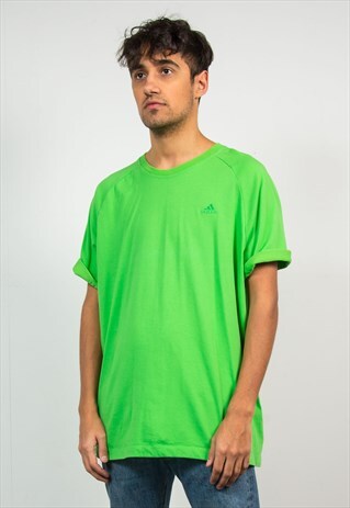 VINTAGE ADIDAS T-SHIRT