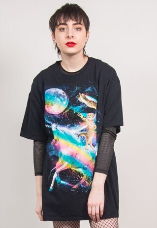 VINTAGE 90'S RAINBOW SPACE UNICORN & CAT T-SHIRT